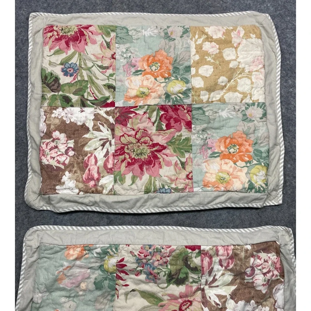 2 Pottery Barn Carolina Floral Patchwork Reversible Standard Shams 20x26